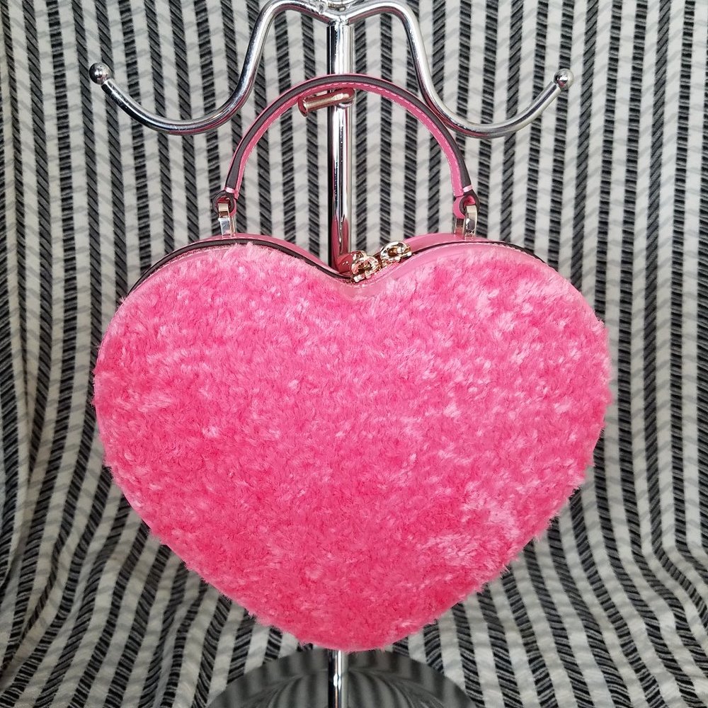 MAKE A REASONABLE OFFER Kate spade love shack heart crossbody pink pomegranate